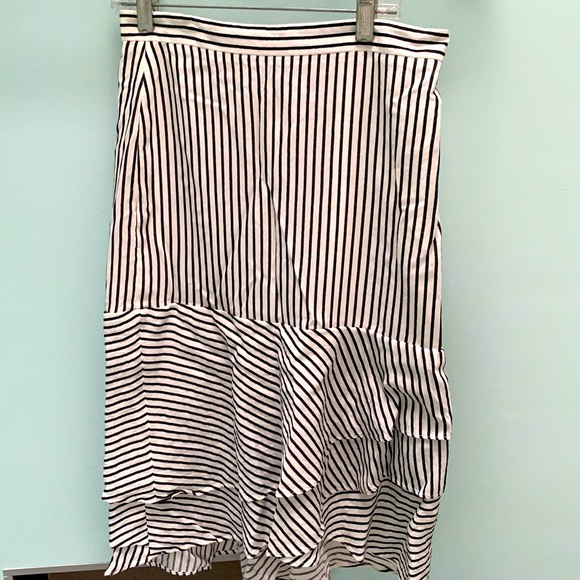 Ann Taylor pinstripe ruffle skirt - Picture 1 of 2